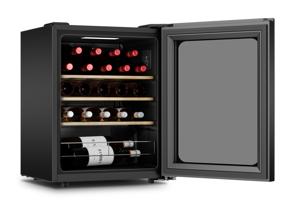 Απεικονίζεται ο συντηρητής με την πόρτα ανοιχτή και κρασιά μέσα.